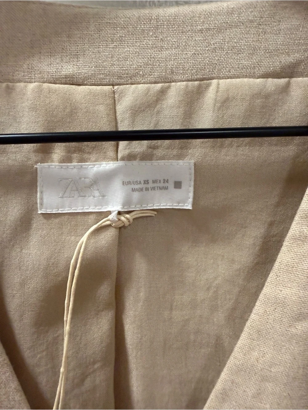 Zara Neutral Linen-Blend Button Front Vest in Cream